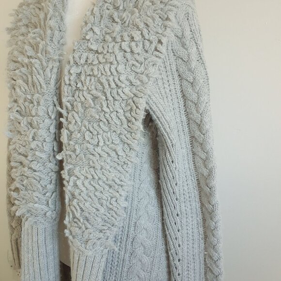 Vintage Banana Republic Wool Cardigan Sweater - Picture 4 of 9